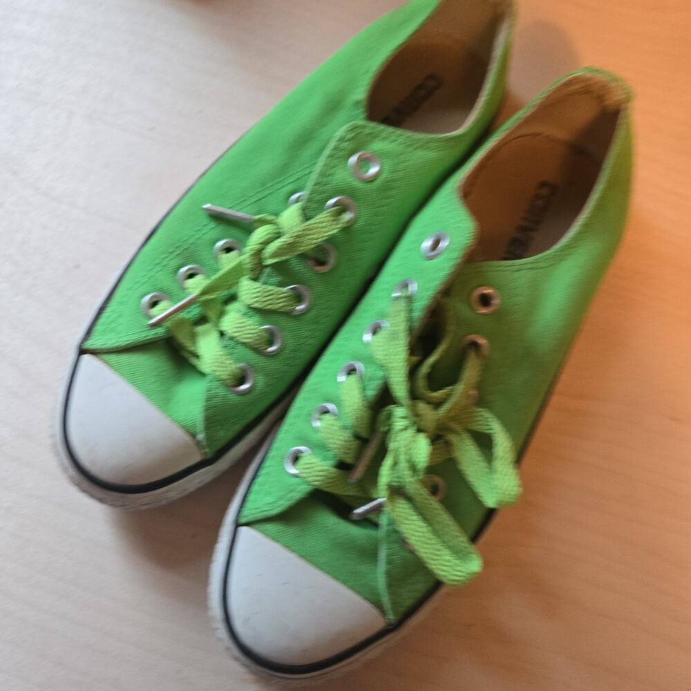 Converse Chuck Taylor All Star Low-Top Sneakers Green Men's 5 Women's 7